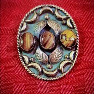 Vintage sterling silver/Tiger Eye brooch/pin